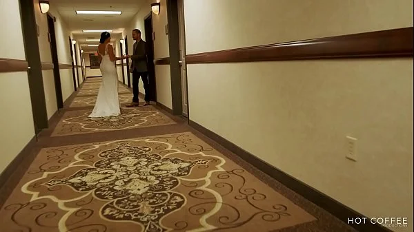 Cheating bride leaves groom planted and leaves with ex boyfriend