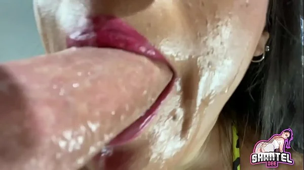 Extreme Close Up Deepthroat Blowjob ASMR Sloppy Throatpie & Ass in Mirror