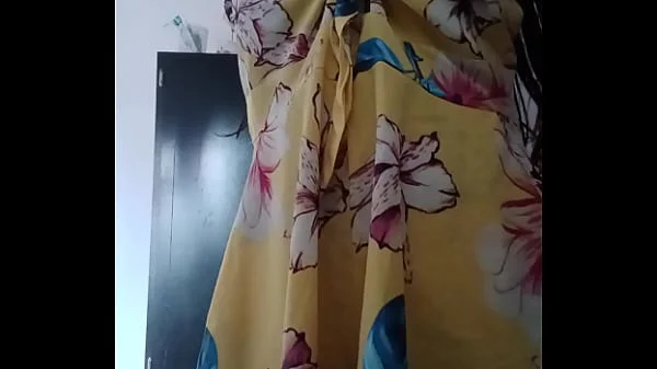 This innocent girl lets herself be recorded while asking me for an anal. Teen18