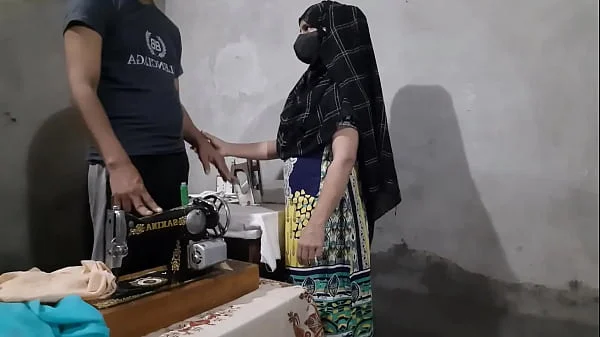 Indian Beautiful Muslim Girl Gets Ass Fucked By Tailor