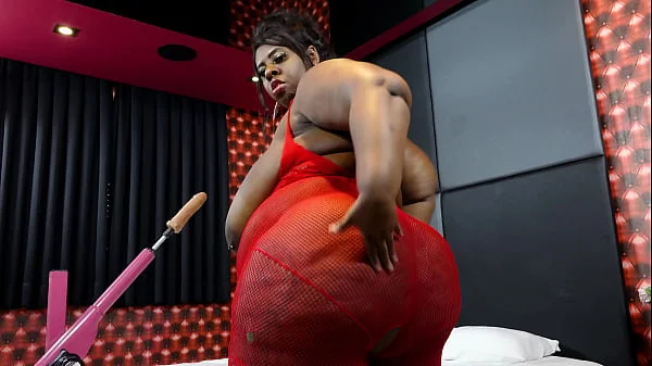 Gigantic Black BBW Thammy Leviemont Runs a Fucking Machine in Her Fat Pussy JM1223