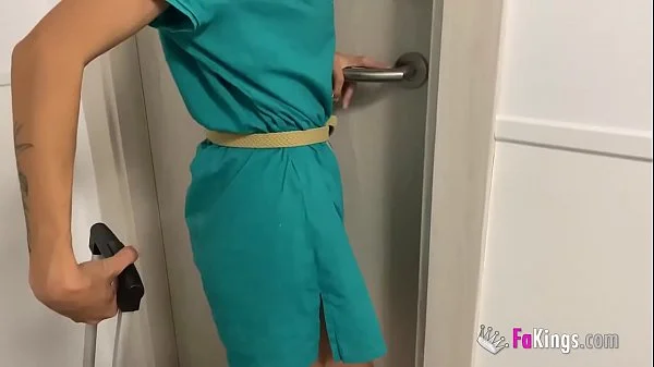 They celebrate the end of confinement by having a great public fuck