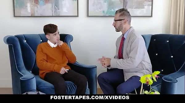 Big Tits MILF Foster Stepmom Dee Williams stepFamily Sex With Young Foster Stepson Juan El Caballo Loco As Sperm Donor