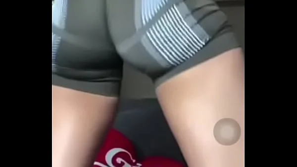 Coi Leray twerking