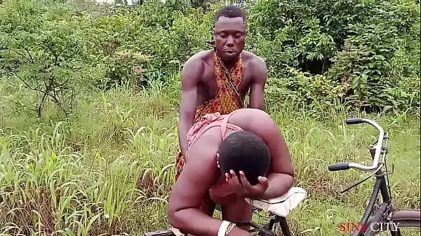 SEX WITH THE KING'S WIFE IN THE BUSH