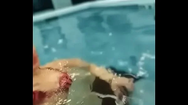 RANDOM CHICK SUCKS MY DICK IN PUBLIC HOTEL POOL