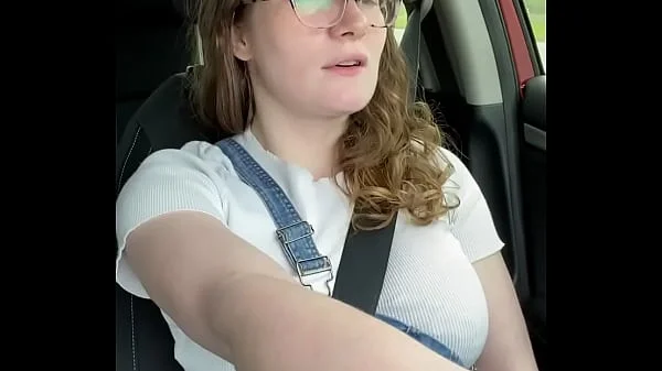 Nerdy Country Girl Rubs Herself in her Car